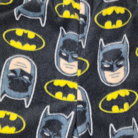 Batman Baby Fleece Pajama Set, 2-Piece, Sizes 3T New With Tags - Picture 4 of 5